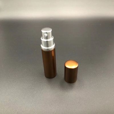 il viaggio dell'atomizzatore del profumo di 0.135oz 4ml Travalo ha messo Mini Perfume Dispenser Container Holder
